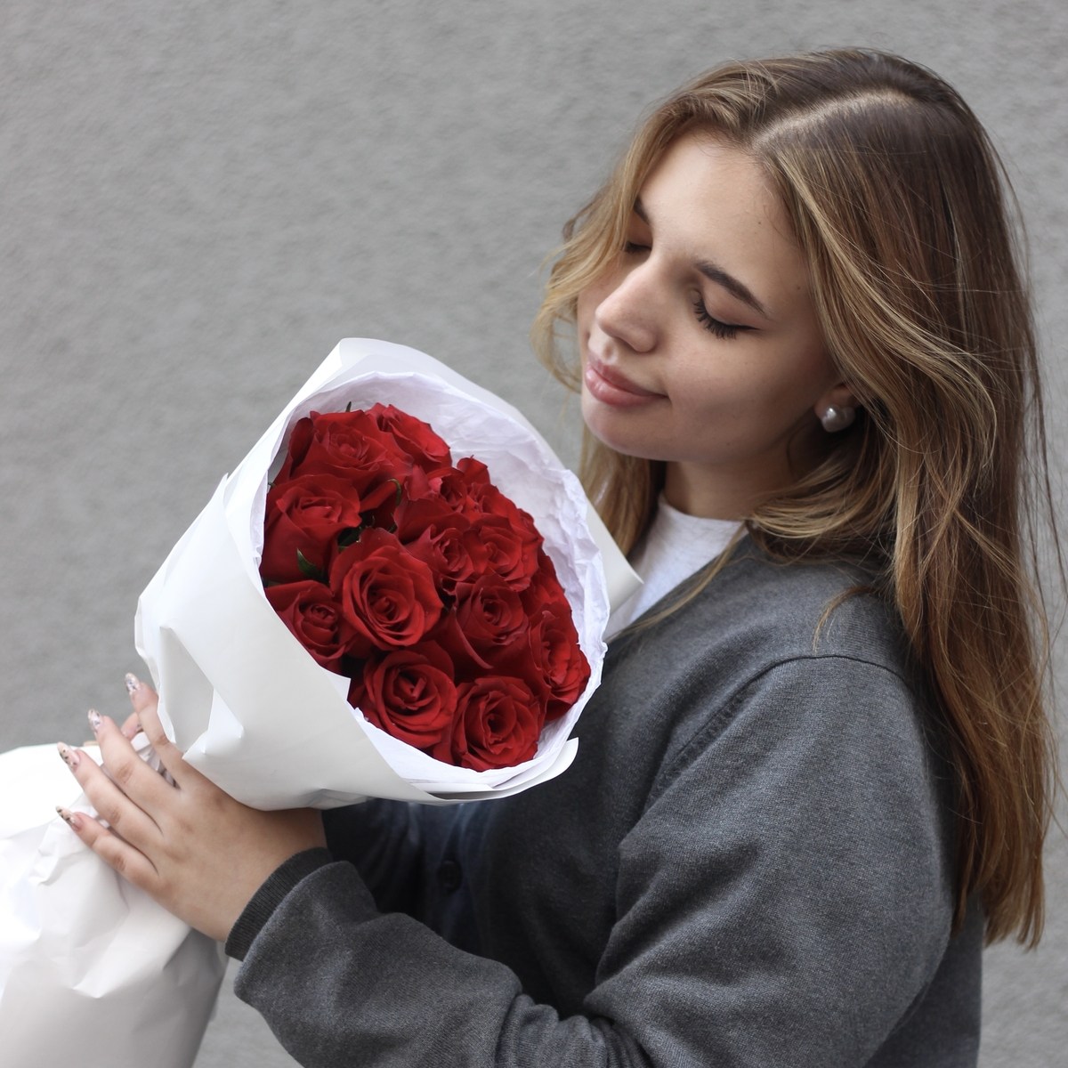 15 krasnyh roz 1
